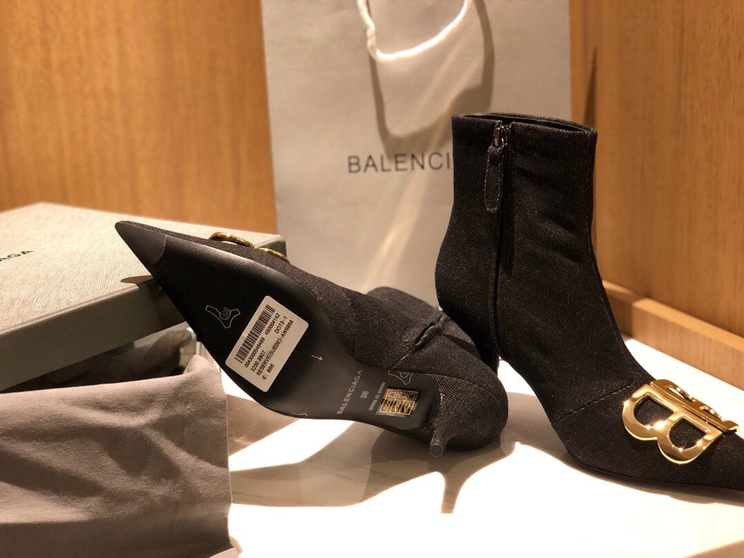 POINTED-TOE HIGH HEEL 80 MM ANKLE BOOTS IN BLACK DENIM