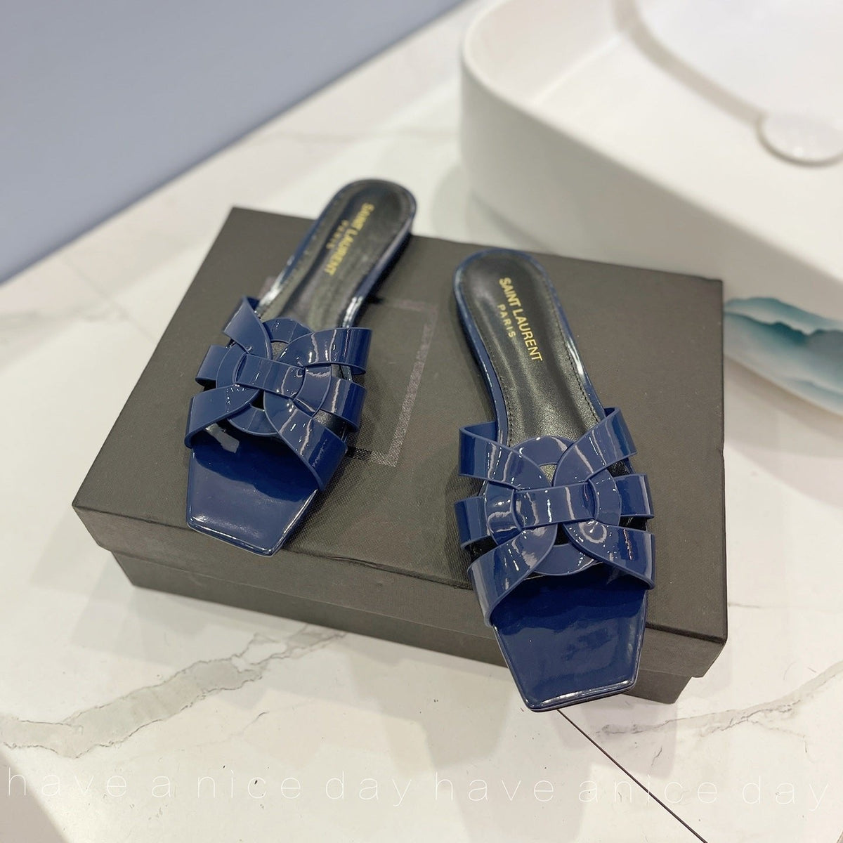 SL TRIBUTE SLIPPERS GLOSSY NAVY CALFSKIN