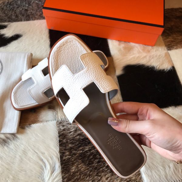 HERM Oran Slide Sandals In White Clemence Leather