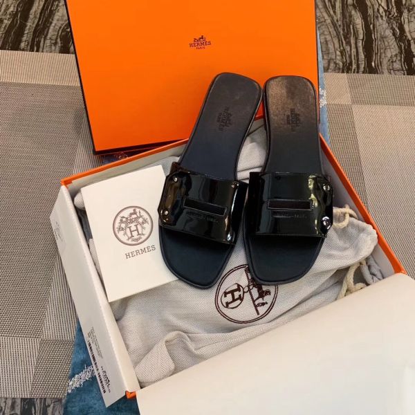 HERM View Sandals In Black Patent leather