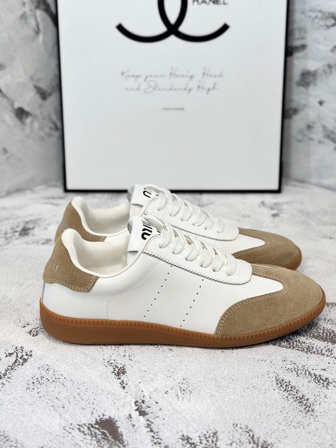 RETRO SNEAKERS IN WHITE LAMBSKIN MIX PEANUT SUEDE