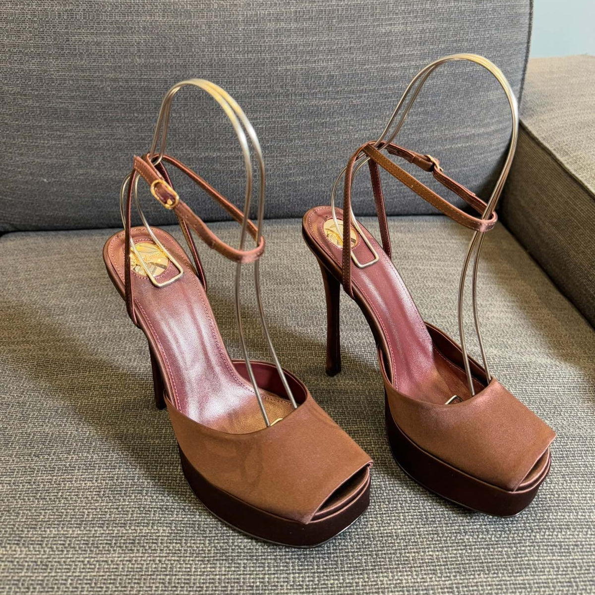 LA SCANDALE PLATFORM SANDALS IN DARK CAPPUCCINO SATIN