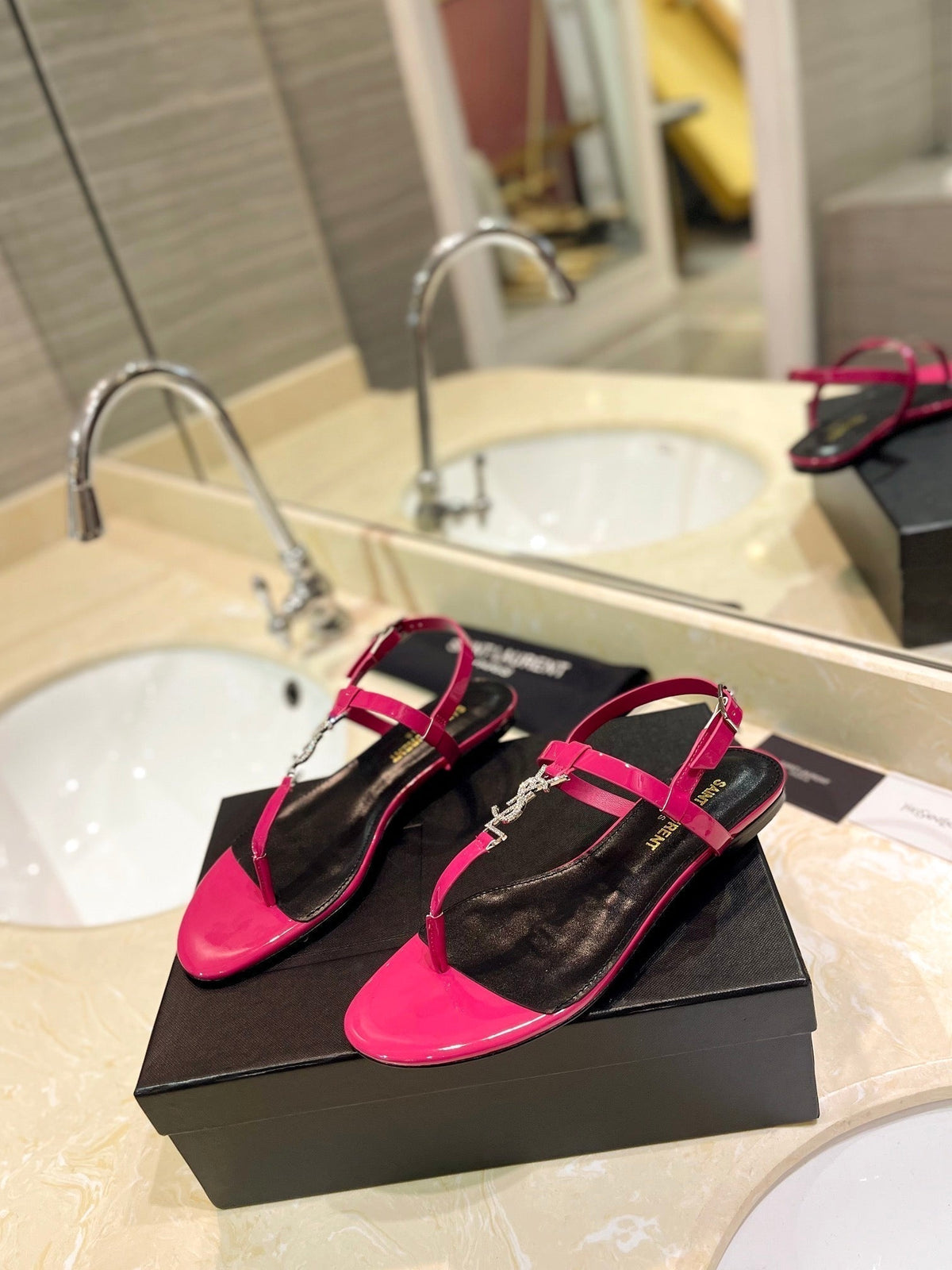 SL CASSANDRA SANDALS DEEP PINK POLISHED CALFSKIN