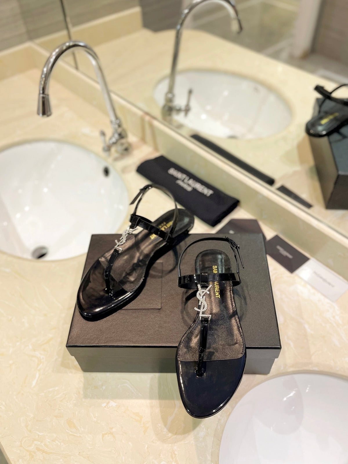 SL CASSANDRA SANDALS BLACK POLISHED CALFSKIN