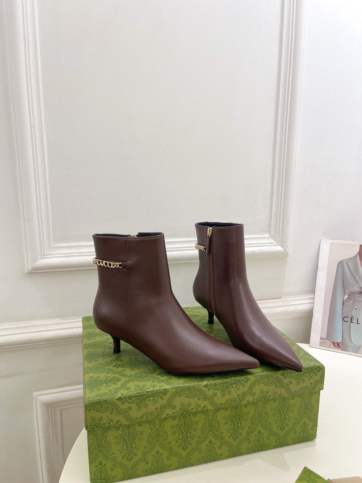SIGNORIA SHORT BOOTS 4.5CM IN WALNUT BROWN CALFSKIN